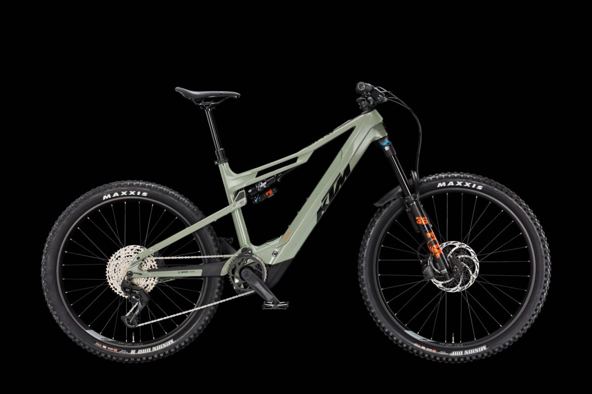 MACINA KAPOHO Master ABS MY25