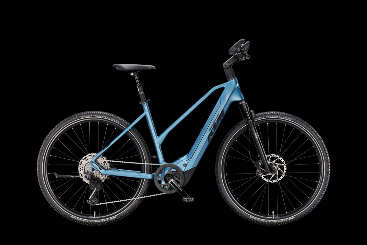 MACINA CROSS CX 810 MY25 DA